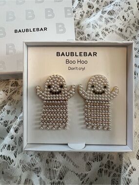 BAUBLEBAR PEARL WHITE GHOST EARRINGS
